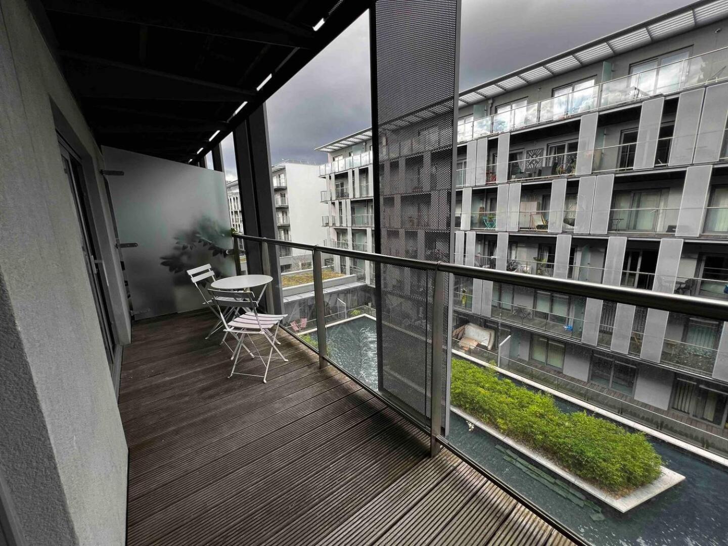 Апартаменты Stylish 1-Bed Flat With Sofa-Bed In Лондон Экстерьер фото